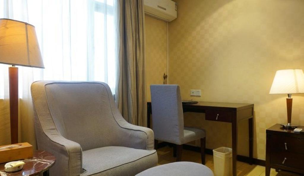 Yingfeng Hotel Dongguan  Room photo